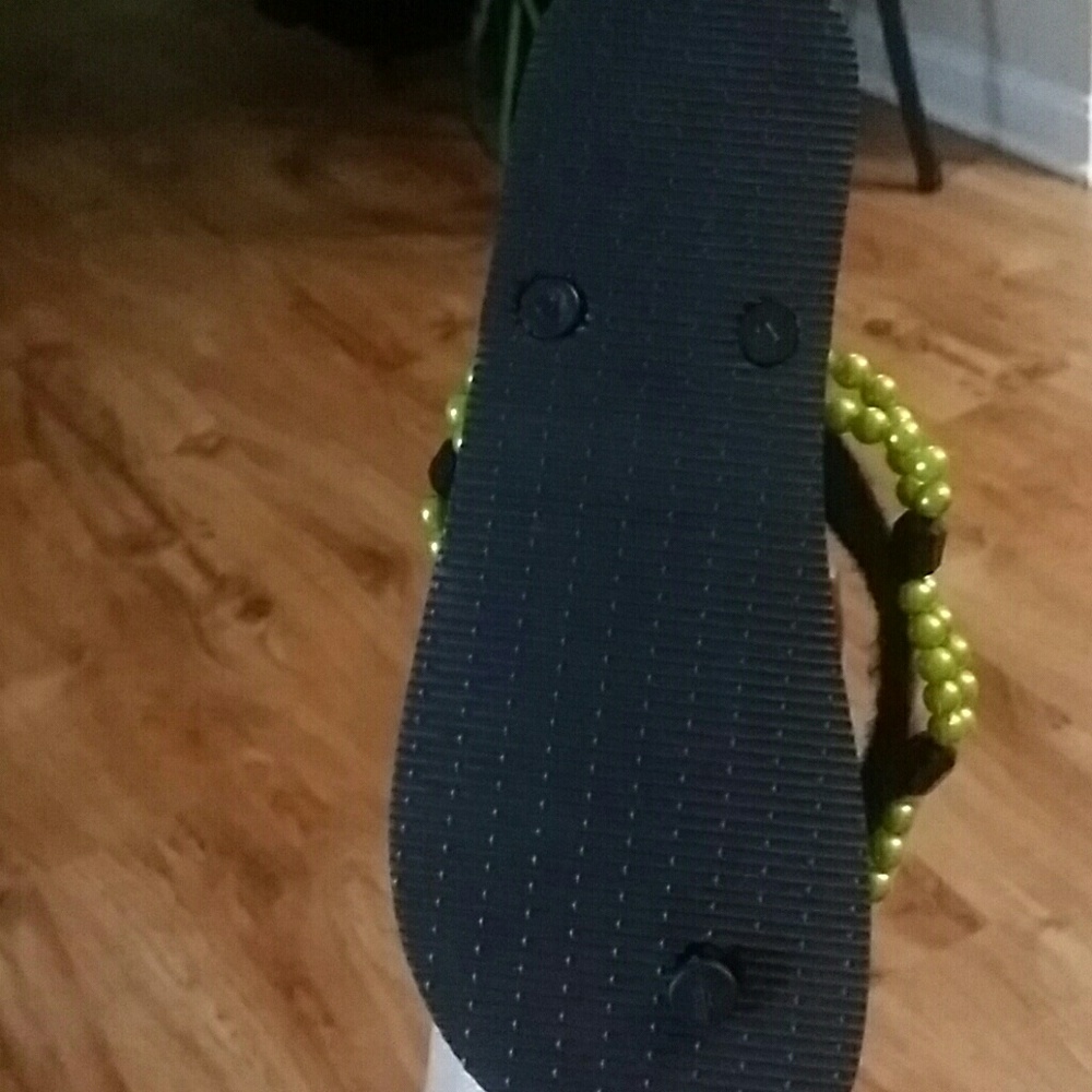 VIP flip flops - Picture 3 of 4